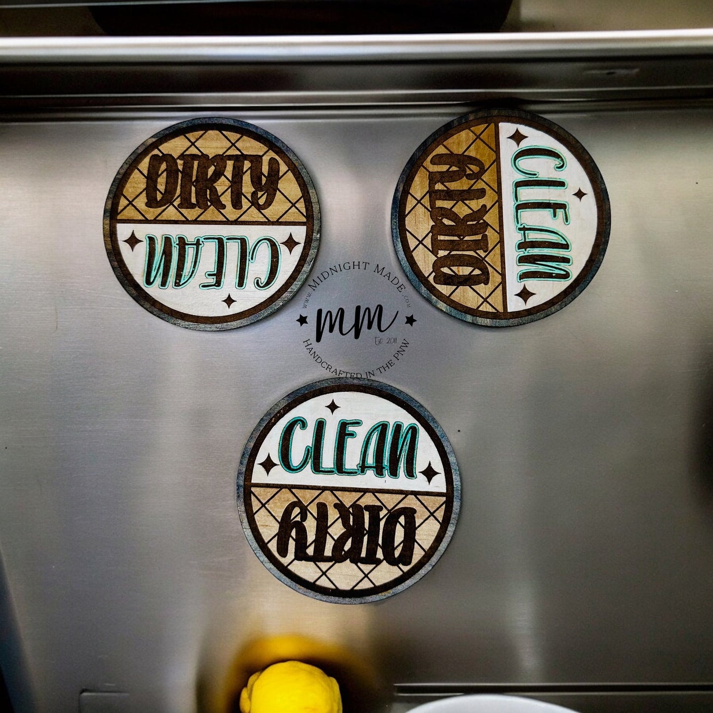 Dishwasher Clean Dirty Dial. Dish washer sign.