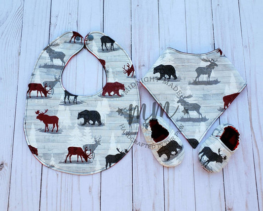 Woodland animal, buffalo plaid, nature, reversible baby set, baby bib, bib bandana, baby shoes baby mocs, toddler children's. Midnight Made