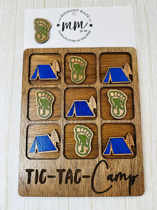 Tic Tac Toe. Tic Tac Camp. Custom personalized travel camping family game